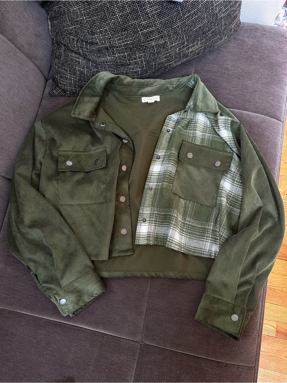 Cropped, green fun flannel.